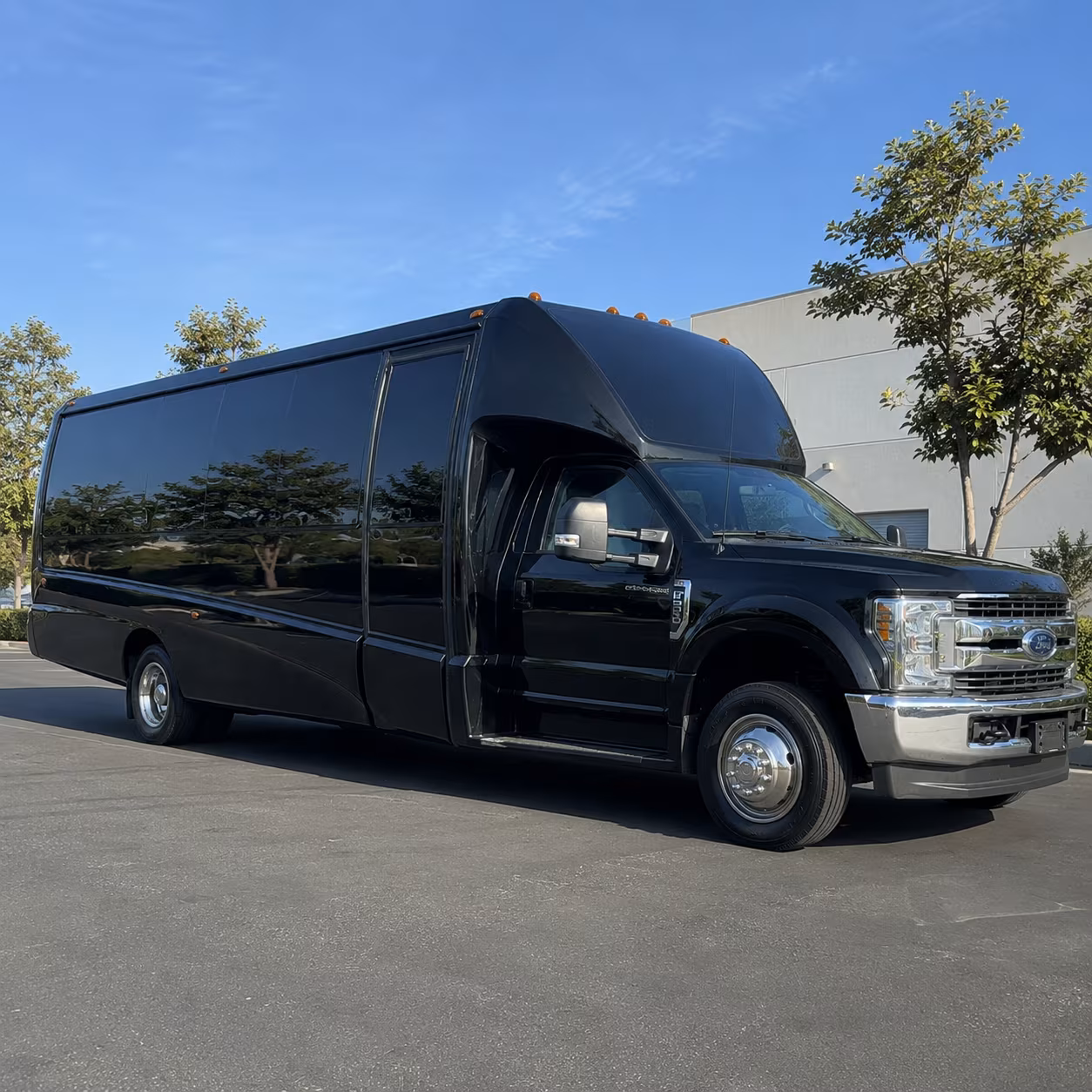 Rent a Bus to NHRA Gatornationals at Gainesville Raceway