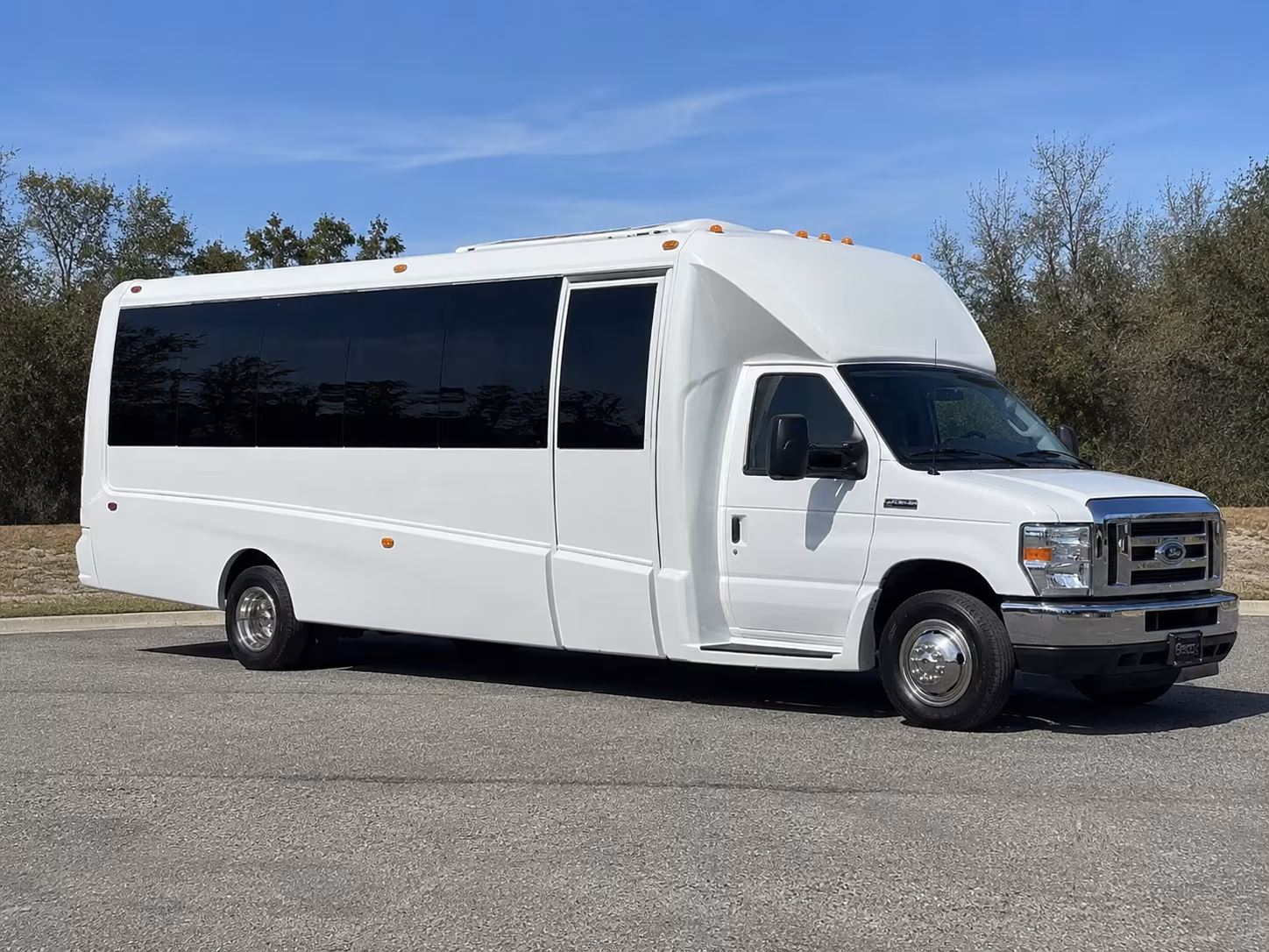 Gainesville Winery Tour & Pub Crawl Transportation party bus exterior