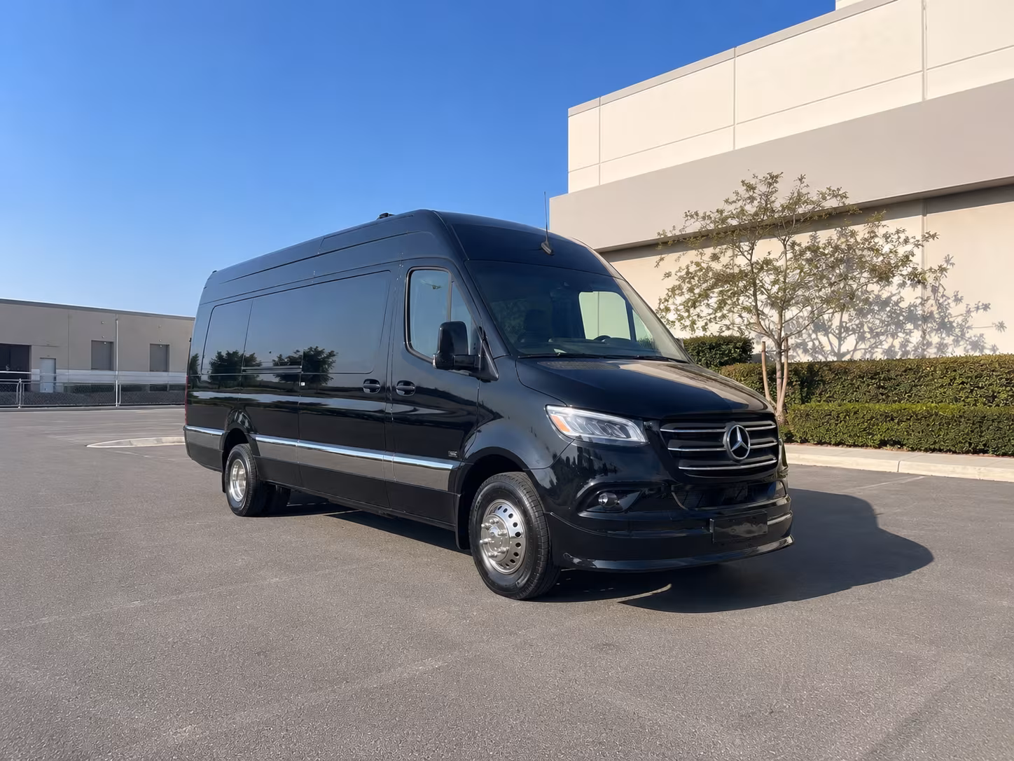14 Passenger Sprinter Limo Exterior